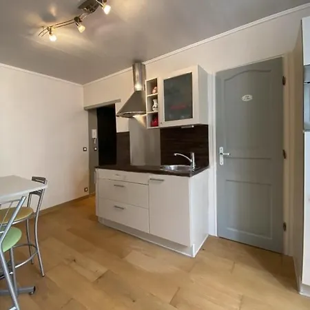 Appartement Coquet Sur Les Hauteurs De Montmartre Paris Exterior photo