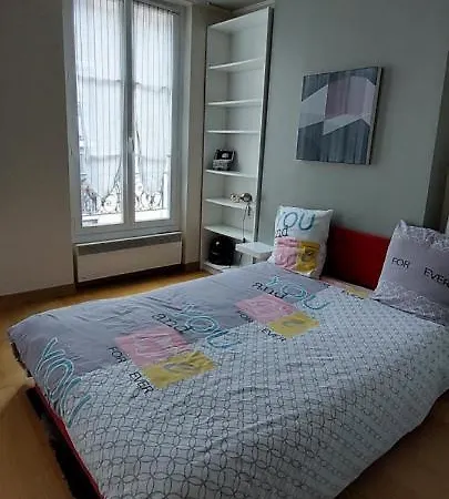 Appartement Coquet Sur Les Hauteurs De Montmartre Paris Exterior photo