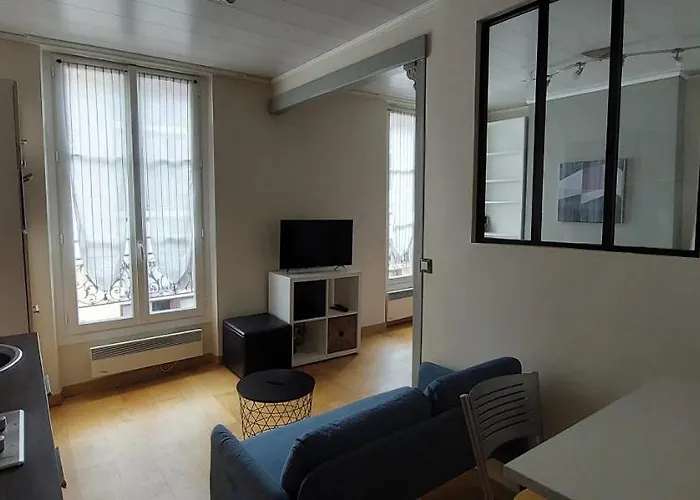 Appartement Coquet Sur Les Hauteurs De Montmartre