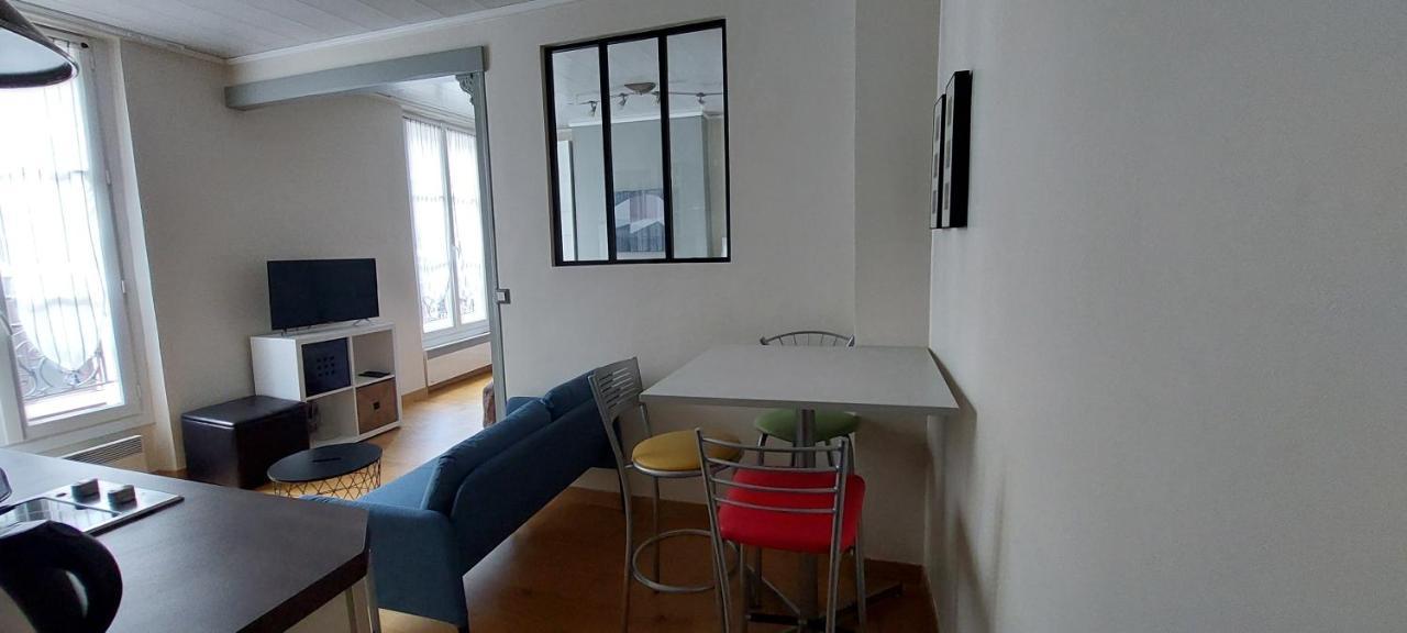 Coquet Sur Les Hauteurs De Montmartre Apartamento *